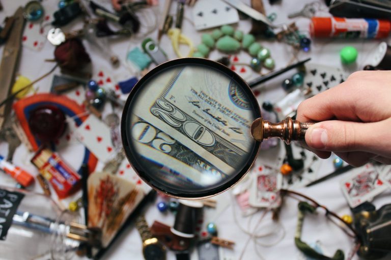 magnifying glass search